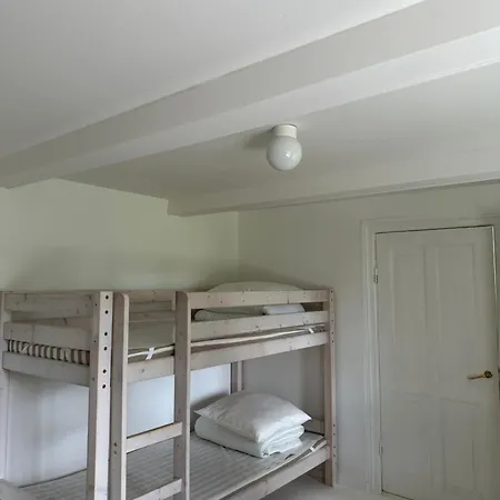 Charmerende Pa Landet Med Privat Skov Bjergby