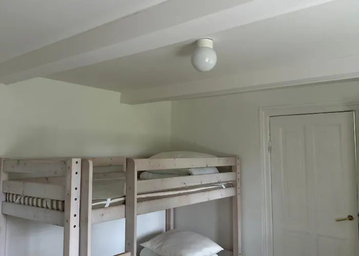 Charmerende Pa Landet Med Privat Skov Bjergby
