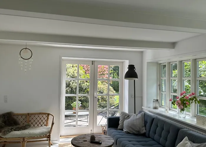 Charmerende På Landet Med Privat Skov Lejlighed